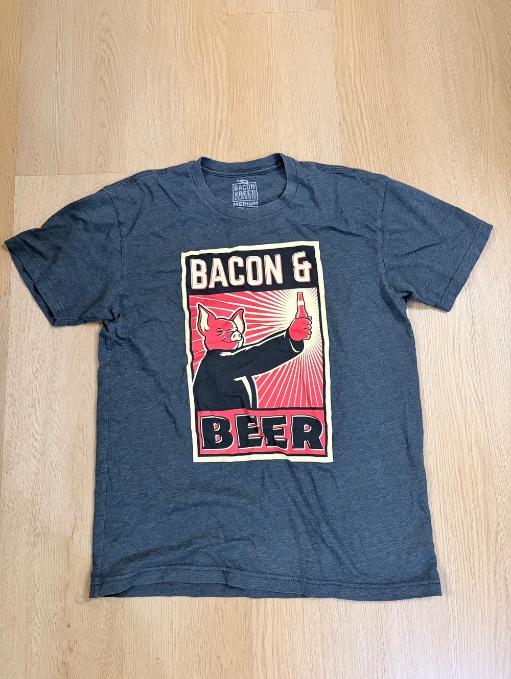 Men’s Bacon & Beer Graphic T-Shirt Navy Size Medium